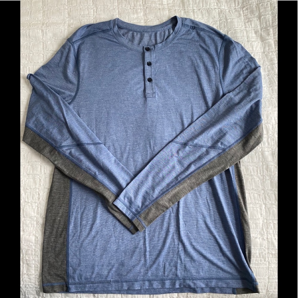 Lululemon athletica men’s long sleeved shirt